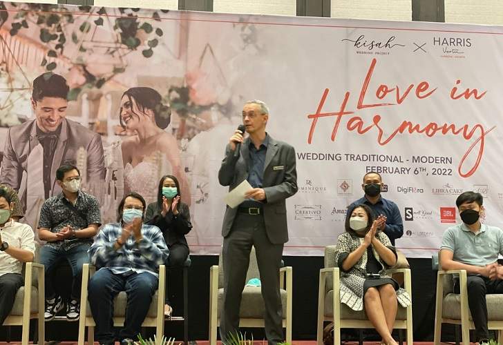 Harris Vertu Harmoni