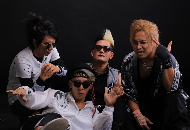  J-ROCKS