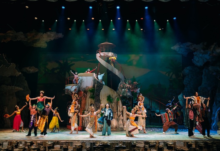 Musikal Perahu Kertas