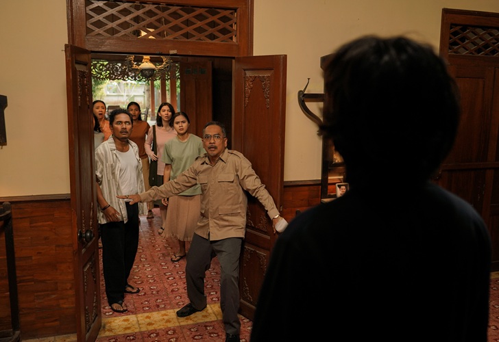 Hajatan Setan